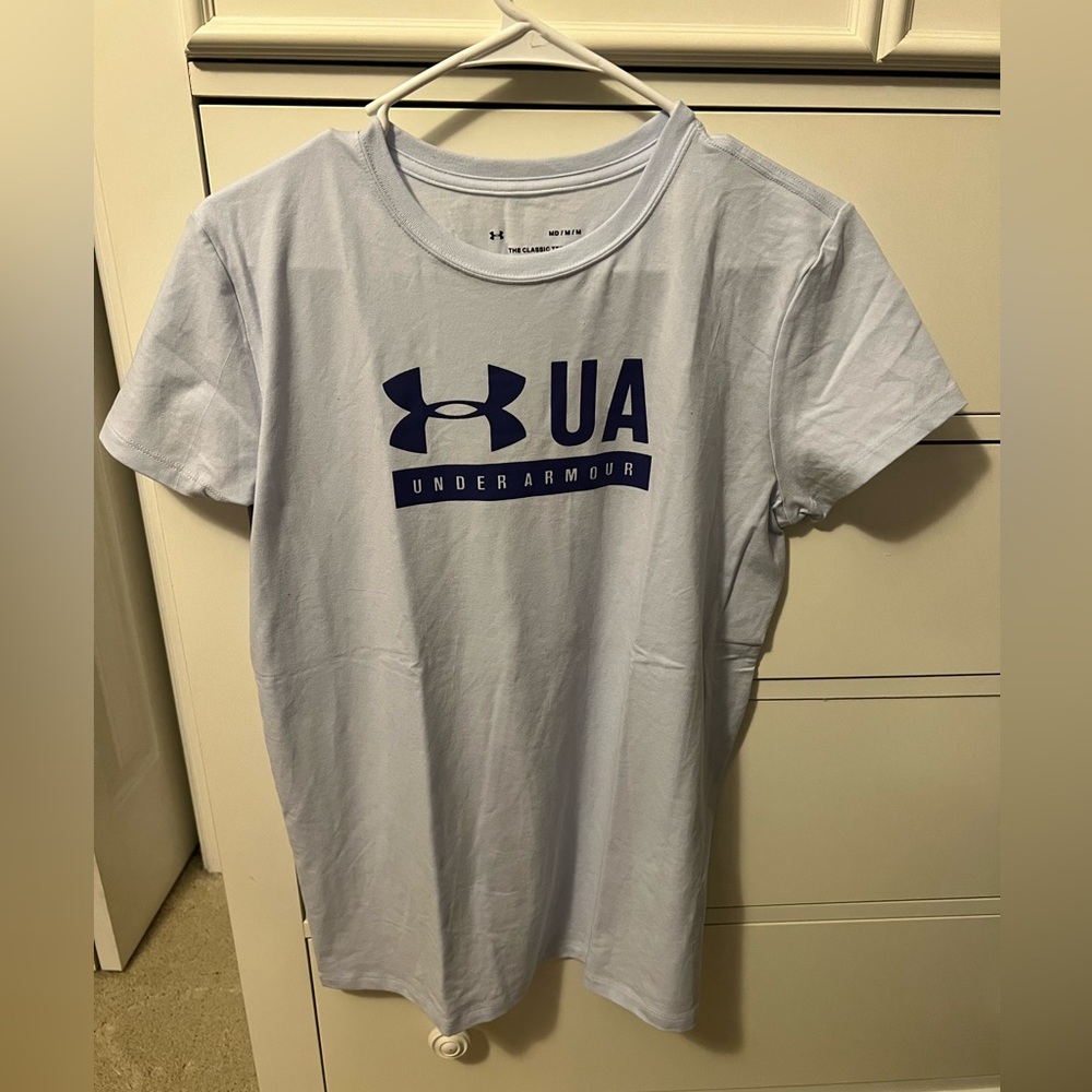 Women’s Under Armor T-shirt